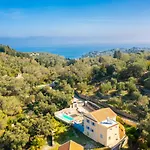 Constadina Large Private Pool Ac Wifi Mastoratika