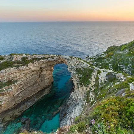 Constadina Large Private Pool Ac Wifi * Mastoratika