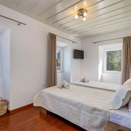 Villa Constadina Large Private Pool Ac Wifi