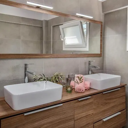 Villa Constadina Large Private Pool Ac Wifi Mastoratika