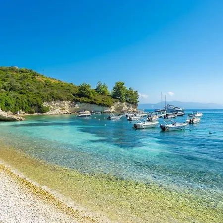 Constadina Large Private Pool Ac Wifi Villa Mastoratika