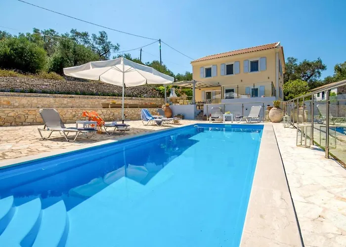 Constadina Large Private Pool Ac Wifi * Mastoratika